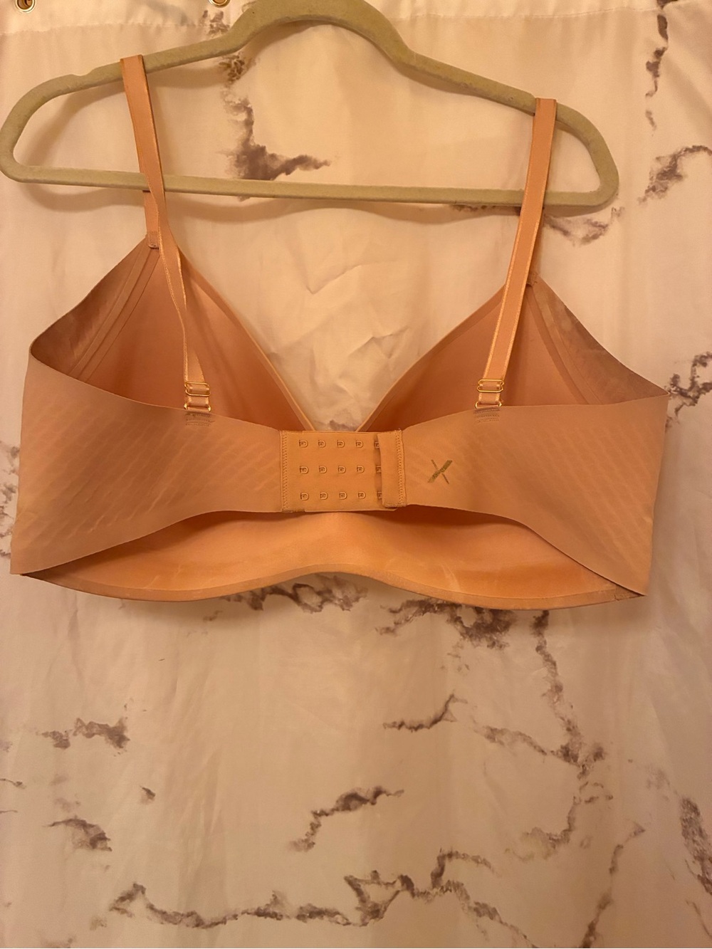 KNIX - Smooth Nude Wing Woman Bra - Picture 2 of 2